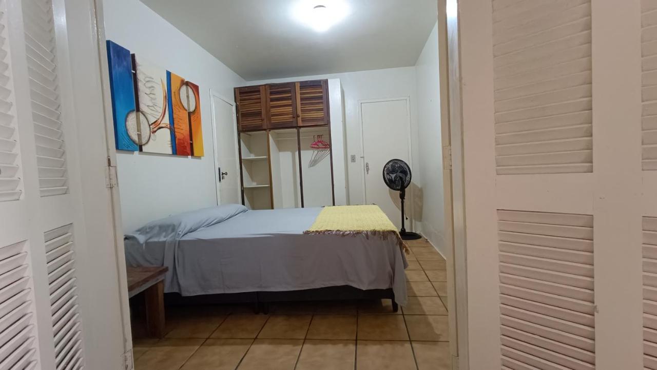 Apartamento Terreo Com Ar Condicionado E 2 Suites Bem Localizado غاروبابا المظهر الخارجي الصورة