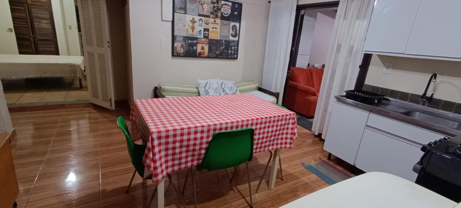 Apartamento Terreo Com Ar Condicionado E 2 Suites Bem Localizado غاروبابا المظهر الخارجي الصورة